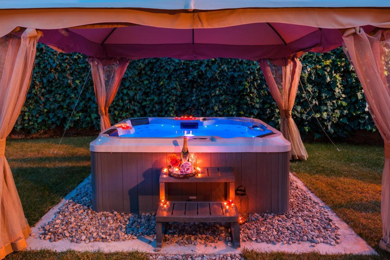Villa Roko- The Spacious Luxury Trogir Luaran gambar