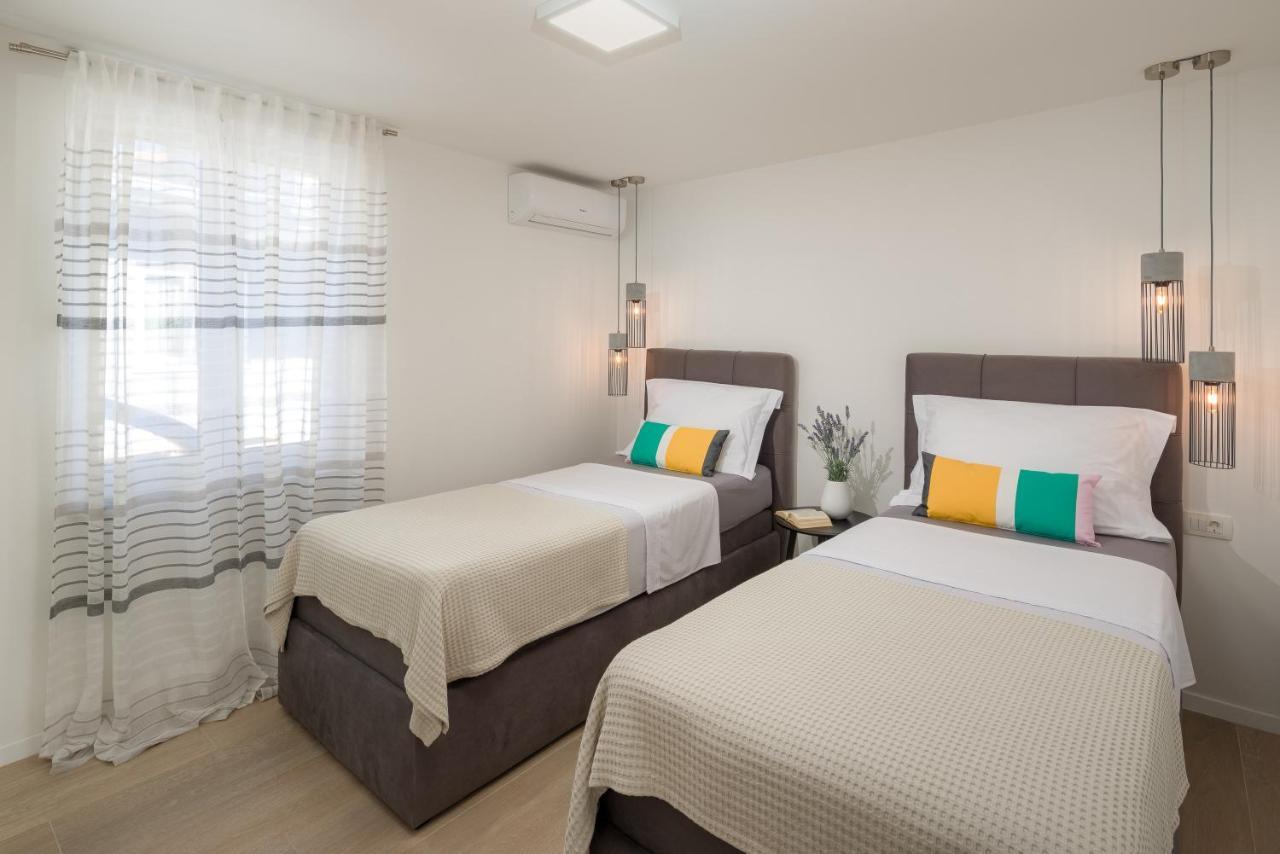 Villa Roko- The Spacious Luxury Trogir Luaran gambar