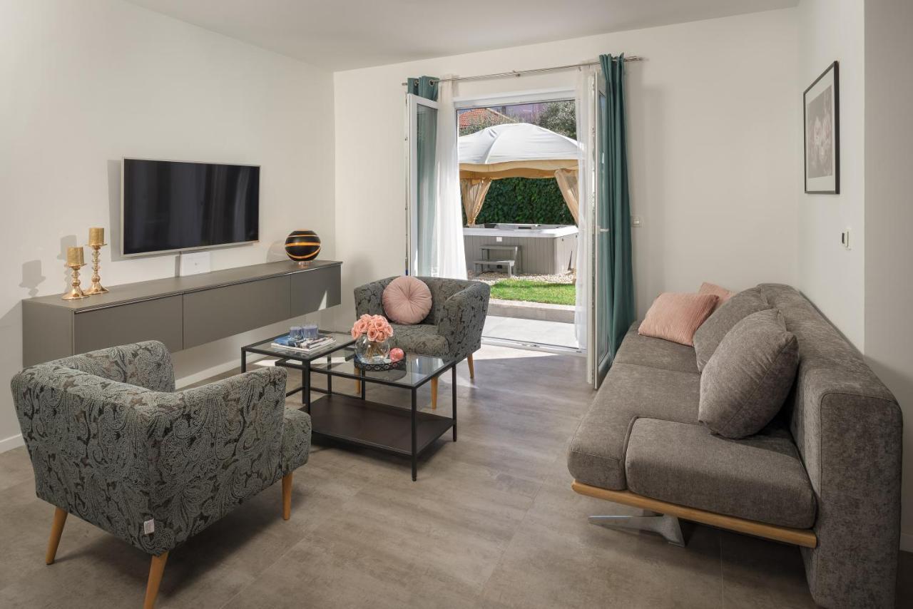 Villa Roko- The Spacious Luxury Trogir Luaran gambar