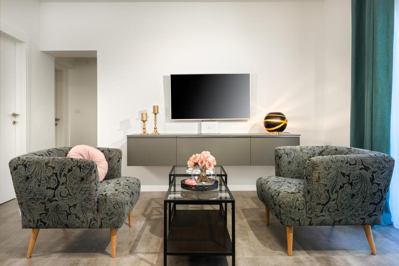 Villa Roko- The Spacious Luxury Trogir Luaran gambar